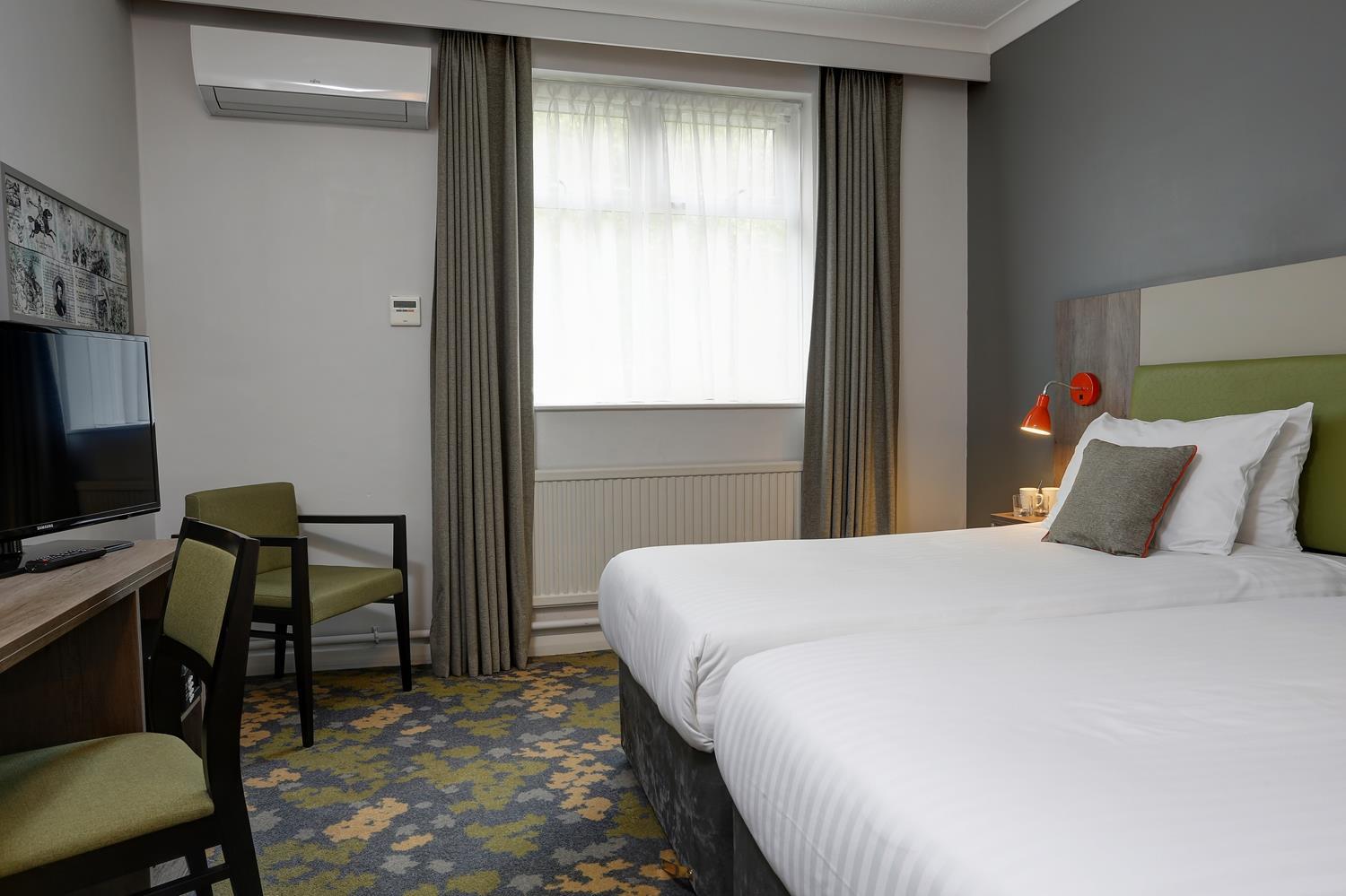 Epping Forest Hotel Woodford Eksteriør bilde