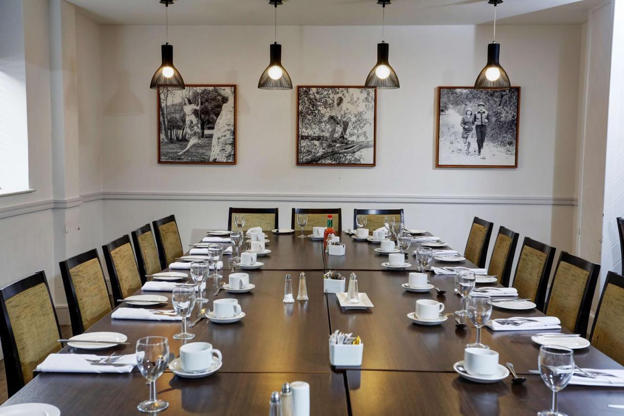 Epping Forest Hotel Woodford Eksteriør bilde