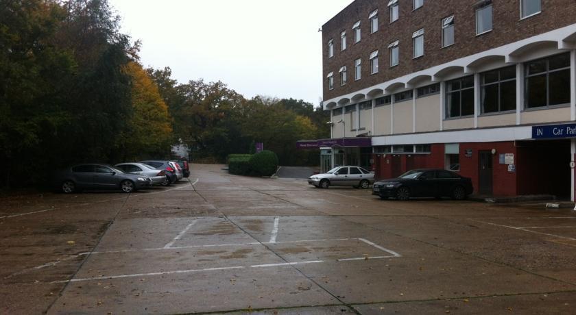 Epping Forest Hotel Woodford Eksteriør bilde